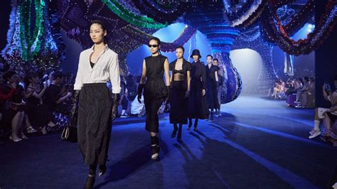 dior trunk show|Dior reprised shenzhen show.